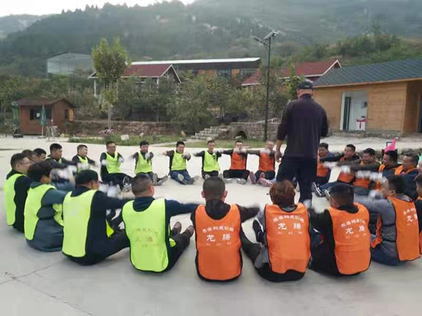 百煉成鋼、眾志成城—匯豐銷售精英國慶大練兵