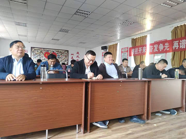 百煉成鋼、眾志成城—匯豐銷售精英國慶大練兵